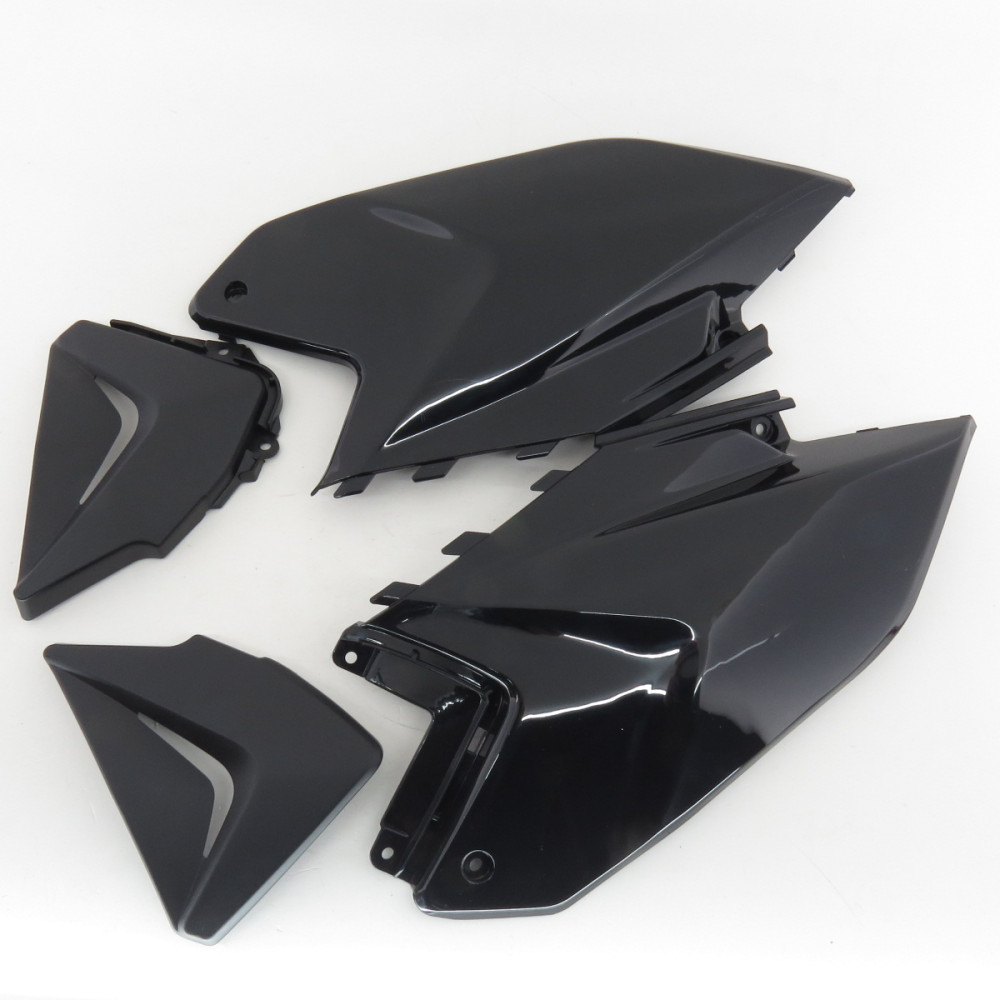 Пластик бічний задній (л+п) KOVI 250-4Т (CB250 START) (чорний)