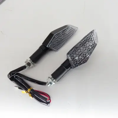 Поворот (л+п) LED багатокутні (чорні) ST
