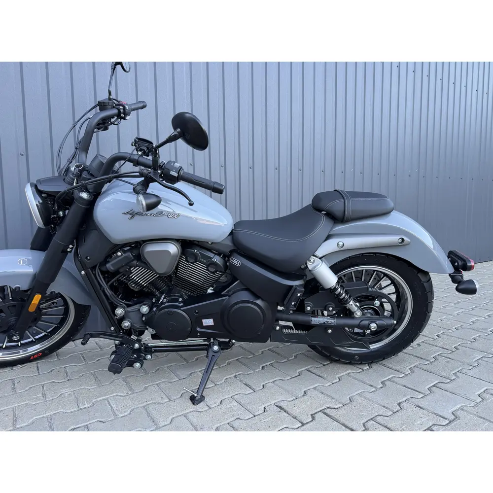 Lifan V400