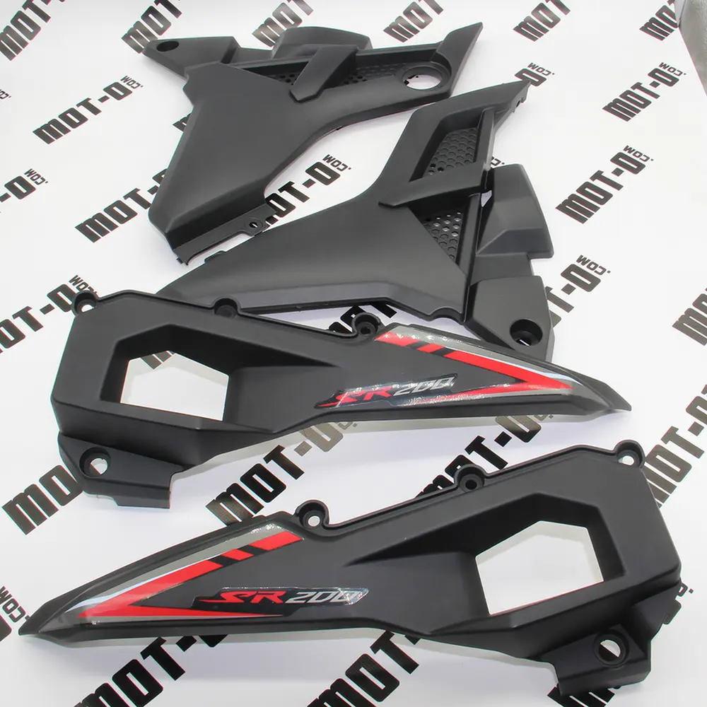 Пластик бічний центральний (л+п) Lifan LF175-10M SR200