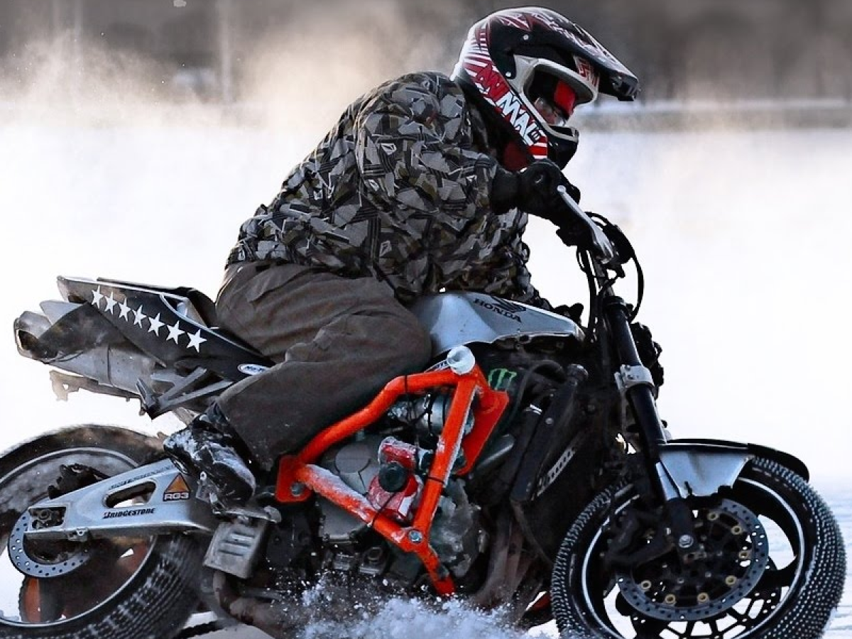 Як підготувати мотоцикл до зими ?